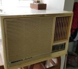 চালু অবস্থায় ১টি উইন্ডো এসি বিক্রয়à¥