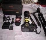 Canon 1300 D