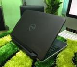 i3 Processor >Dell Ram 4/320 GB