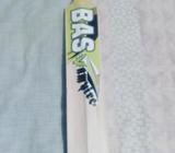 টেপ টেনিসের উন্নতমানের ক্রিকেট ব্যাটà¥