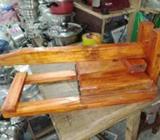 কাঠের রুটি মেকাà¦