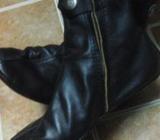 LEATHER SOCKS চামড়া মুজà¦