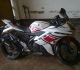 r15 v2 .colour white