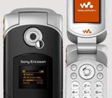 SONY ERICSSON W300i (URGENT SALE