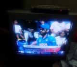 টিভি কার্ড সহ কম্পিউটার মনিটরà¥