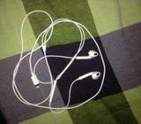 i phone 8 + headfone full fresh