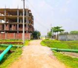 ২৫ ফিট রাস্তার সাথে প্লট->Uttara