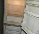 একটি ফ্রিজ বিক্রি হবেà¥