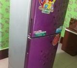 ওয়ালটন ৮ সেফটি রেফ্রিজারেটà¦