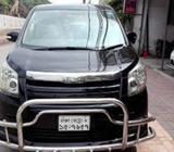 Toyota Noah SI 2009