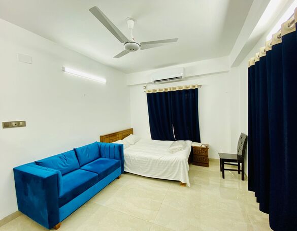Modern Furnished 2-Bedroom Apartment in Bashundhara R/A