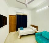 Elegant 3BHK Fully Furnished Apartment – Bashundhara, Dhaka